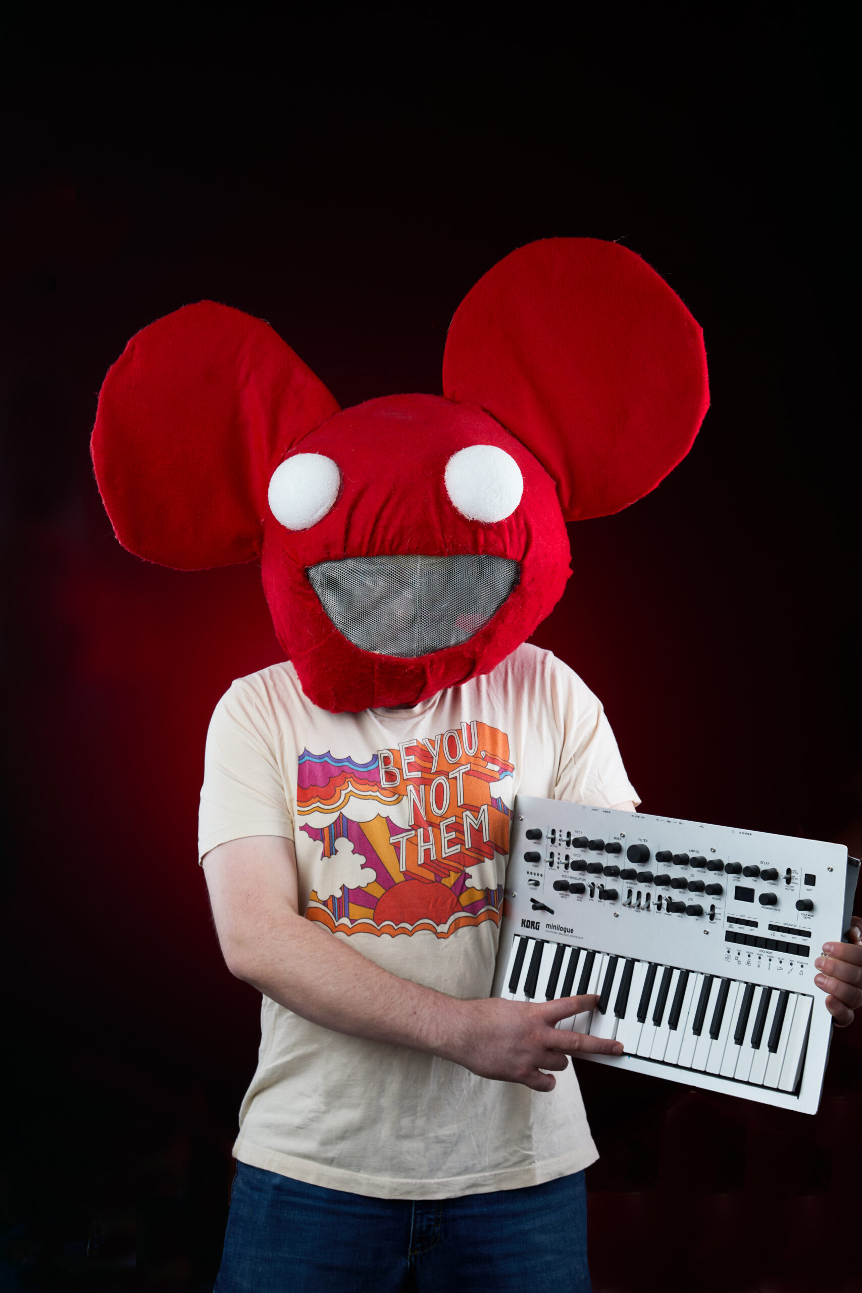 Craig in the deadmau5 head